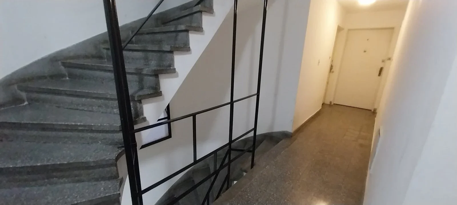 Alquiler monoambiente, Excelente ubicación, cocina separada!!! - Imagen 3