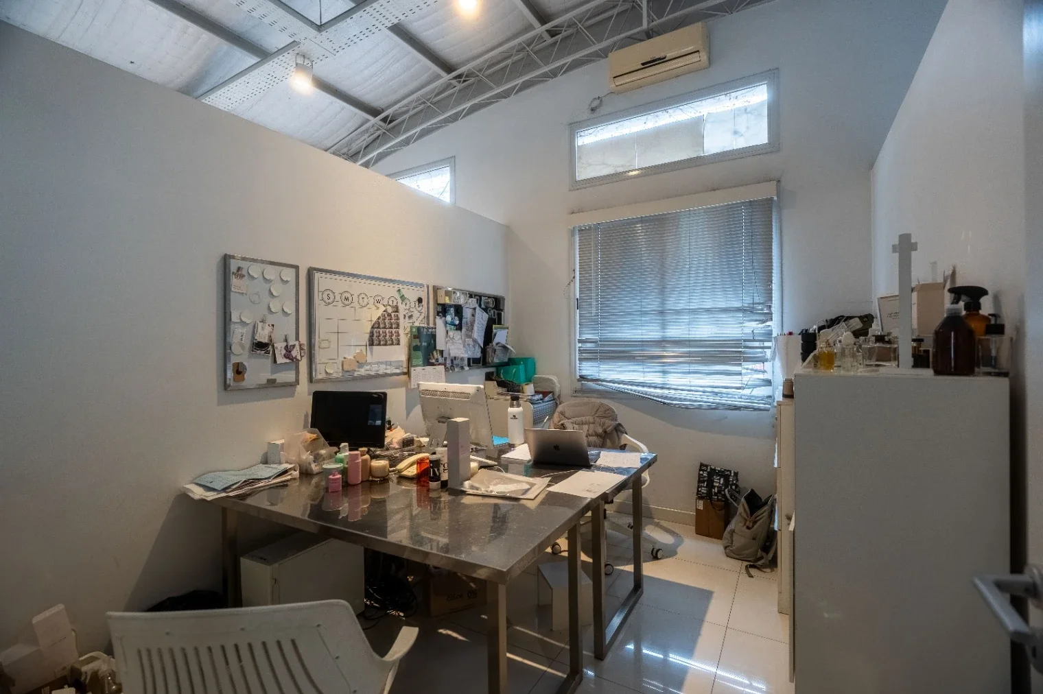 Inmueble, lote propio 8,66 x 42, PB, 1er y 2do Piso,  Jardin y pileta !!! - Imagen 5