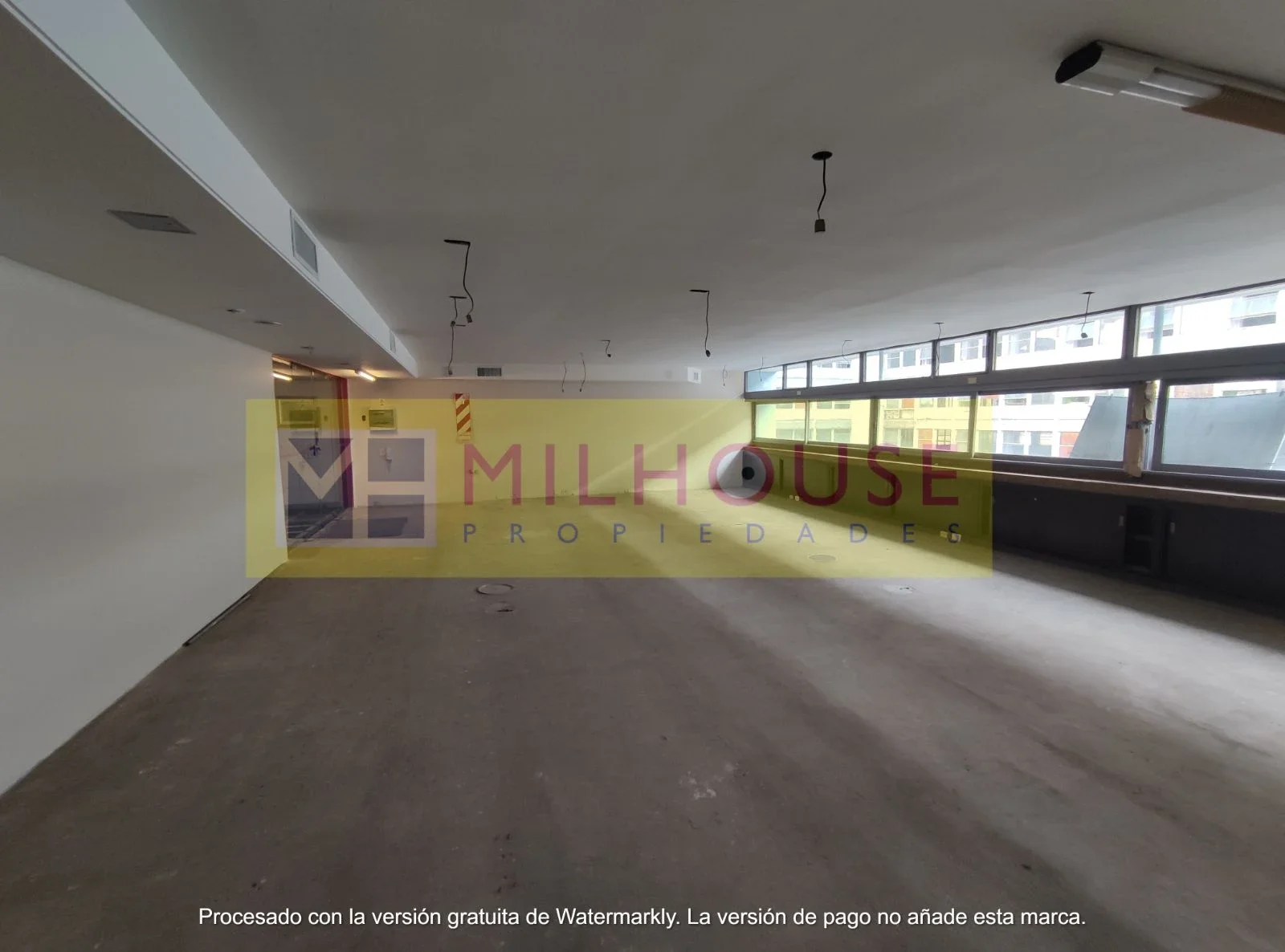 Excelente Oficina 140 m2 a mts. del Obelisco!!! 8vo PISO - Imagen 4
