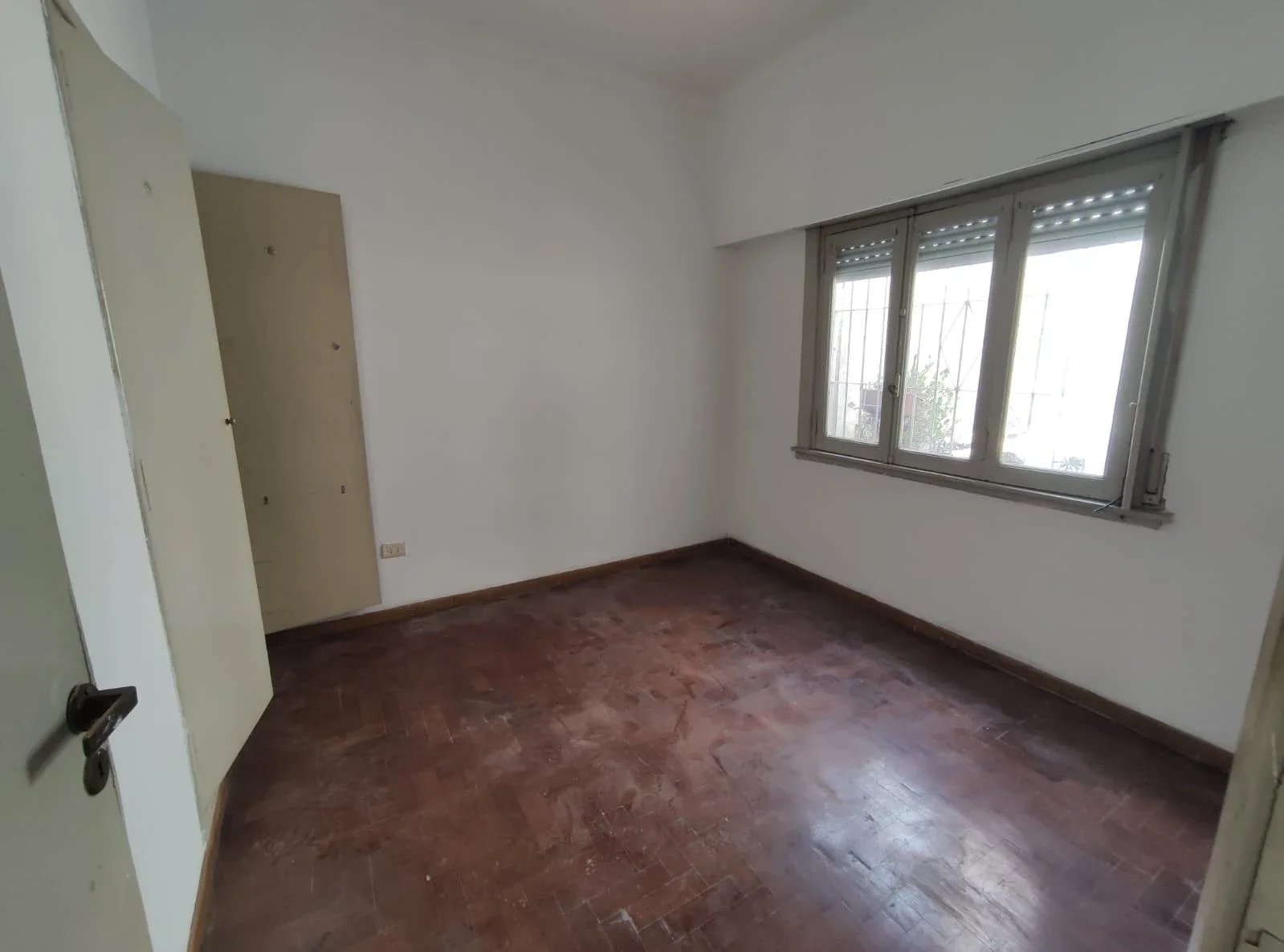 VENTA PH AL FRENTE, 1ER PISO POR ESCALERA 63 m2!!!! - Imagen 4
