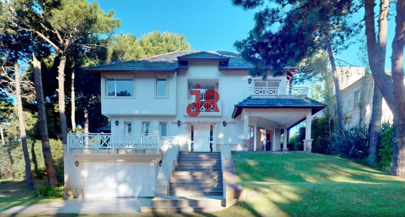CODIGO 610 - CASA DE 3 DORMITORIOS - 4 BAÑOS - PARRILLA - PILETA - PINAMAR NORTE - Imagen 1