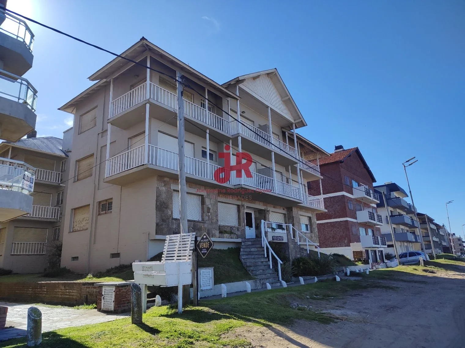 CODIGO 304 - DEPARTAMENTO 4 AMBIENTES - VISTA AL MAR - PINAMAR - Imagen 2