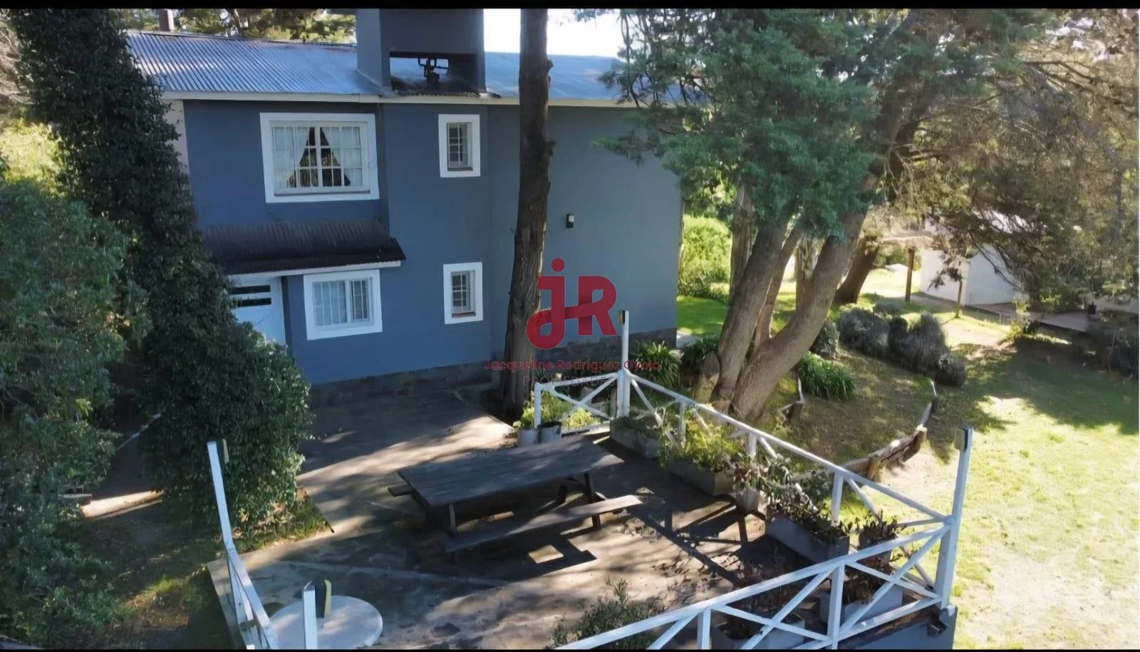 CODIGO 670 - CASA EN ALQUILER TEMPORARIO - 3 DORMITORIOS - PARRILLA - PILETA - Imagen 4