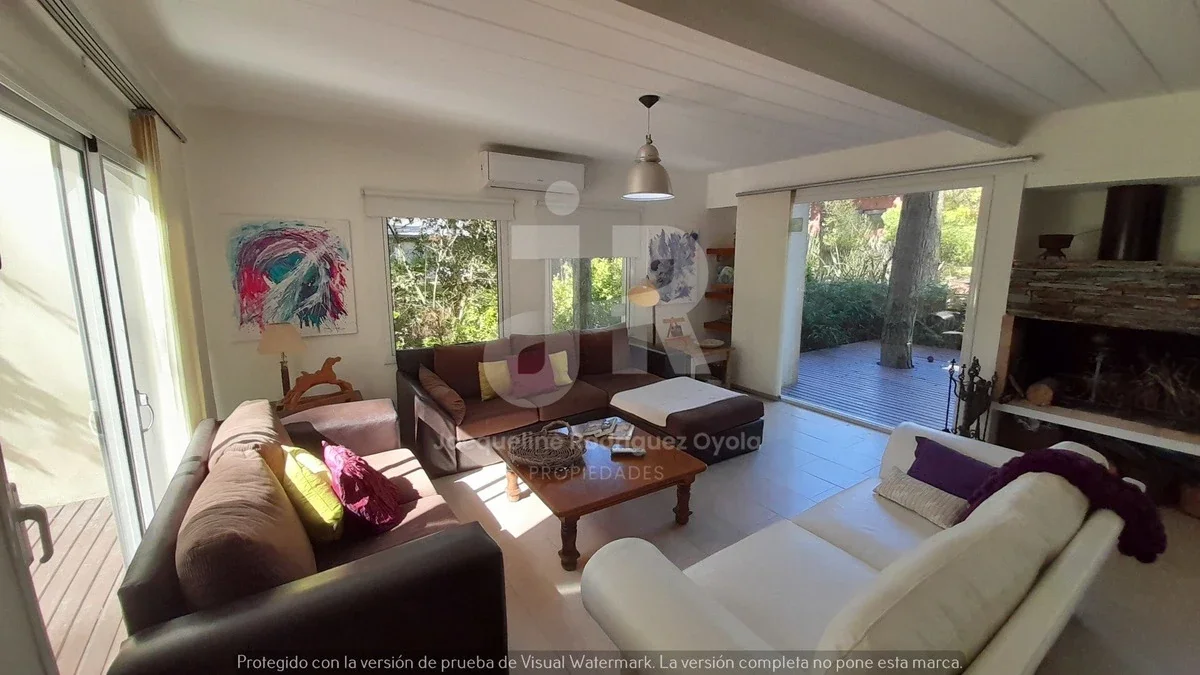 CODIGO 652 - CASA CON 5 DORMITORIOS EN ZONA NORTE - PINAMAR - FRONTERA - Imagen 4