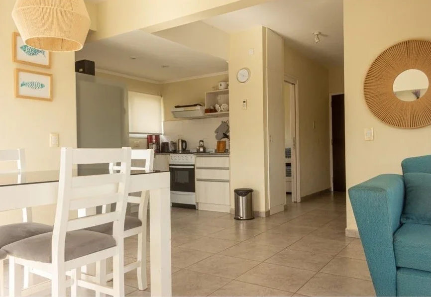 Pellegrini 75 -  Departamento a metros del mar - Imagen 2