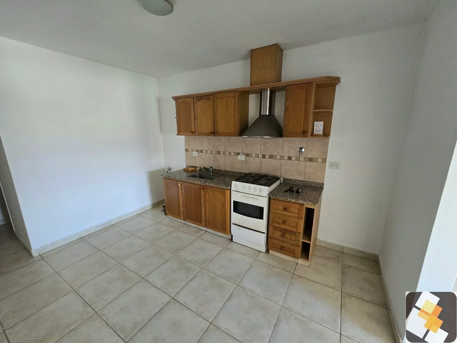 Departamento en alquiler en Plottier - Imagen 2