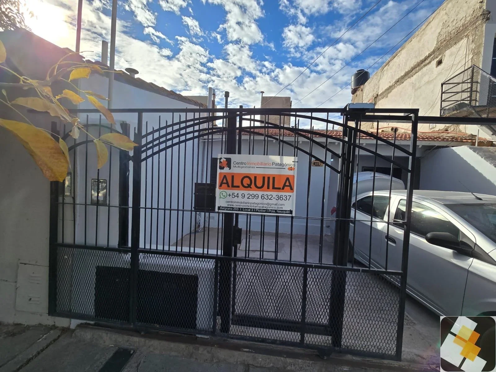 Casa en alquiler c/ cochera en Terrazas Neuquén - Imagen 1