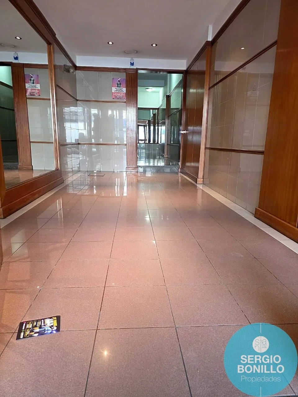 VENTA- APTO OFICINA-URQUIZA- PUERTA DEL SUBTE B, 2 AMB,  COCINA Y LAV SEPARADO - Imagen 4