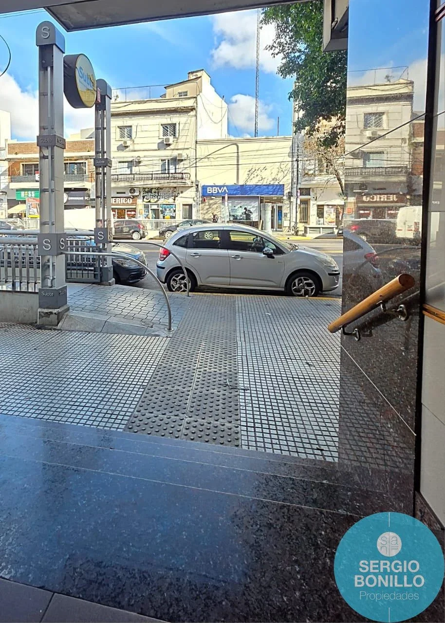 VENTA- APTO OFICINA-URQUIZA- PUERTA DEL SUBTE B, 2 AMB,  COCINA Y LAV SEPARADO - Imagen 5
