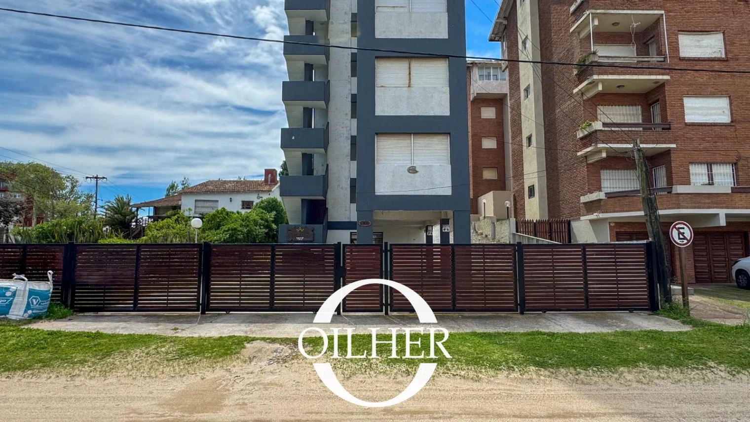 Depto zona sur alquiler temporario villa gesell, C/ estacionamiento P/4 personas - Imagen 2