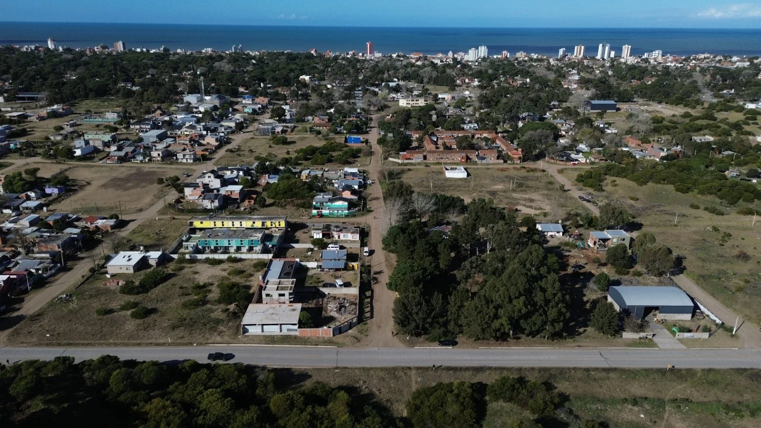 Terreno en venta de 1245m2. Comercial Mayorista! Sobre Av.Circunvalacion. - Imagen 2