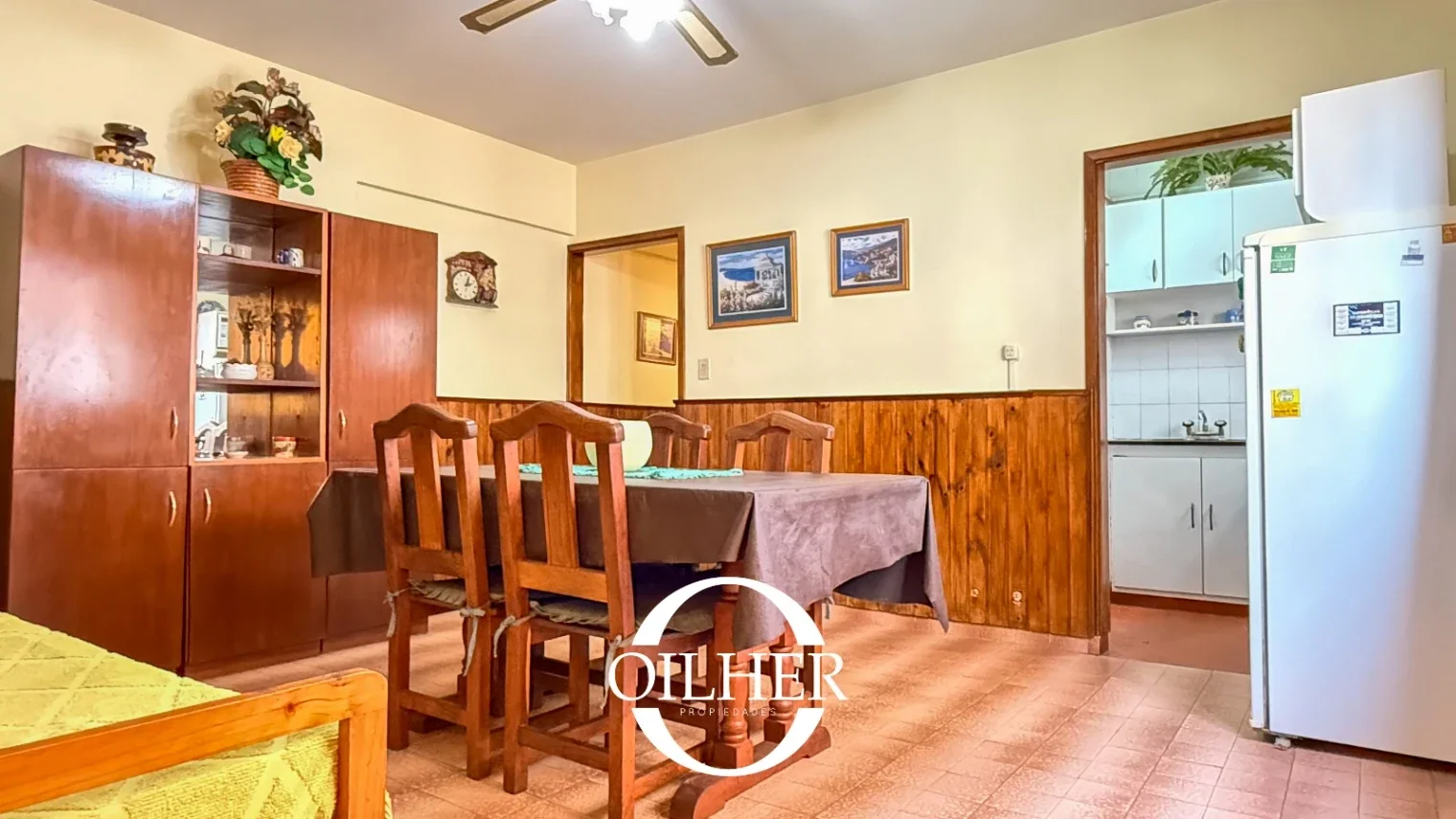 Departamento 2 Dormitorios en venta con cochera - Zona Centro. A metros del Mar. - Imagen 5