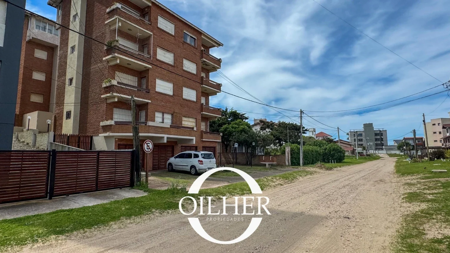 Depto zona sur alquiler temporario villa gesell, C/ estacionamiento P/4 personas - Imagen 3