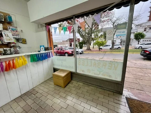 Local comercial en alquiler ubicado en Campana - Imagen 4