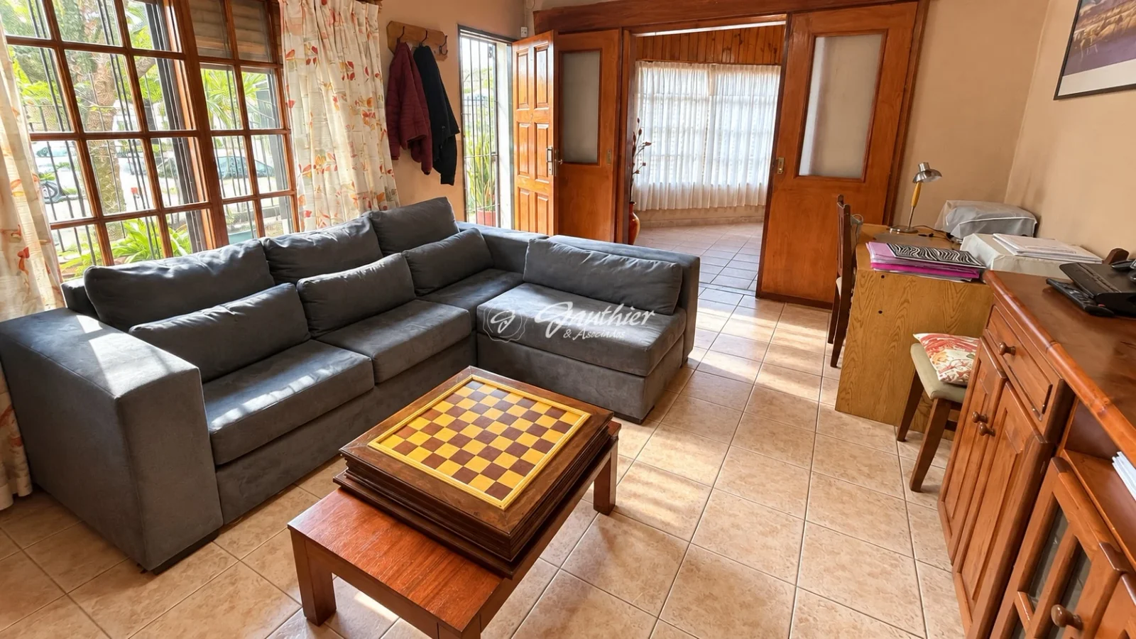 Casa en venta c/ cochera en Campana - Imagen 4