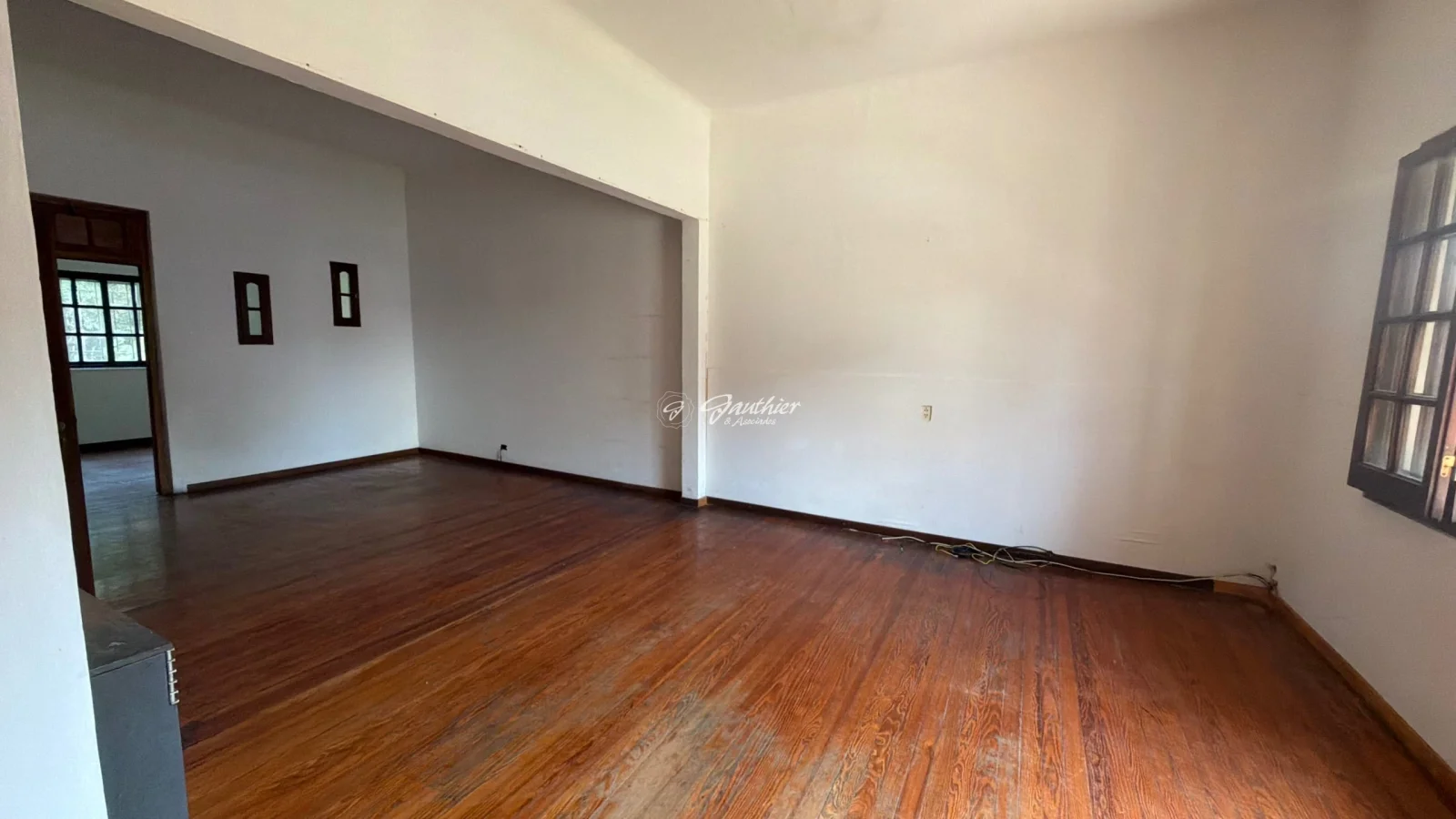 Casa en venta c/ cochera en Campana - Imagen 2