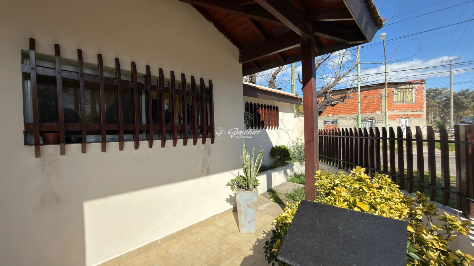 Casa en venta c/ cochera en Campana - Imagen 4