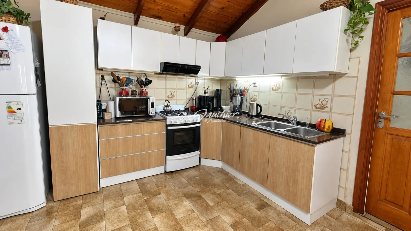 Casa en venta c/ cochera en Campana - Imagen 4