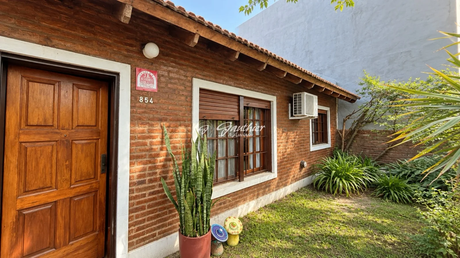 Casa en venta c/ cochera en Campana - Imagen 3
