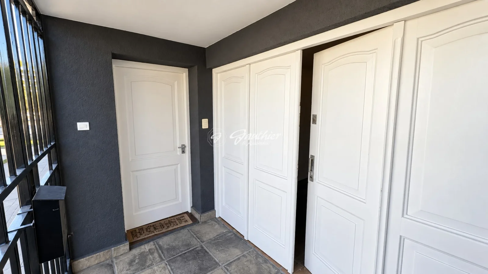 Casa en venta en Campana - Imagen 2