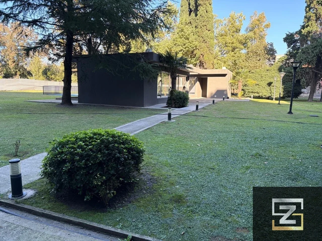 Oficina en venta ubicada en Casuarinas Garden Canning - Imagen 3