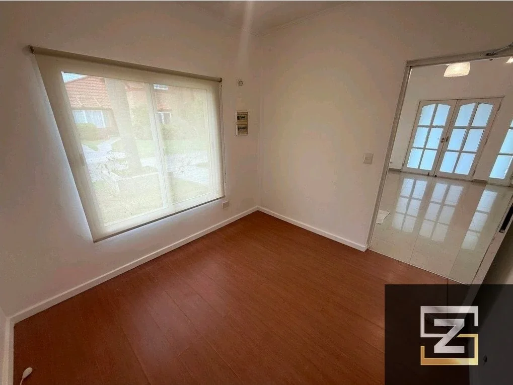Casa en venta c/ cochera en El Venado II - Imagen 4