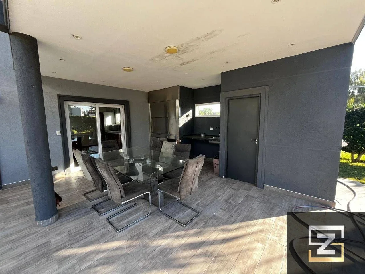 Casa de categoría en venta en Lagos de Canning - Imagen 2