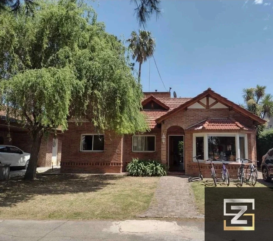 Excelente Casa 5 Ambientes Country Club El Venado - Imagen 2