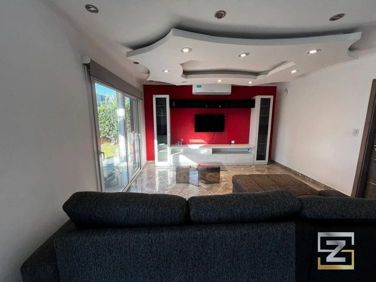 Casa de categoría en venta en Lagos de Canning - Imagen 1