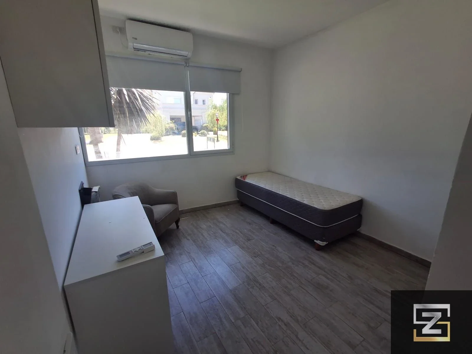 Casa en alquiler c/ cochera en Santa Juana Canning - Imagen 4