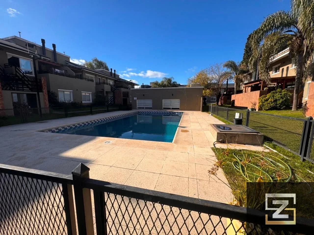 ALQUILER DEPARTAMENTO 3 AMBIENTES EN PLANTA BAJA – AMANECERES DE CANNING - Imagen 1
