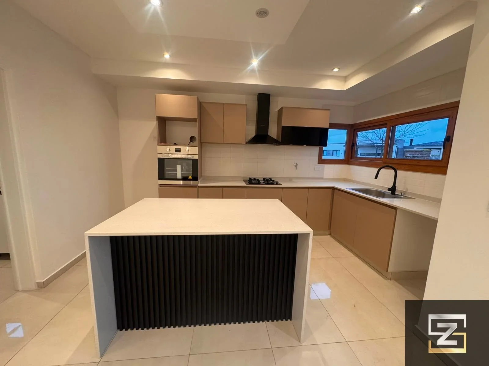 HERMOSA CASA A ESTRENAR EN VENTA EN BARRIO SAN FELIPE - Imagen 5