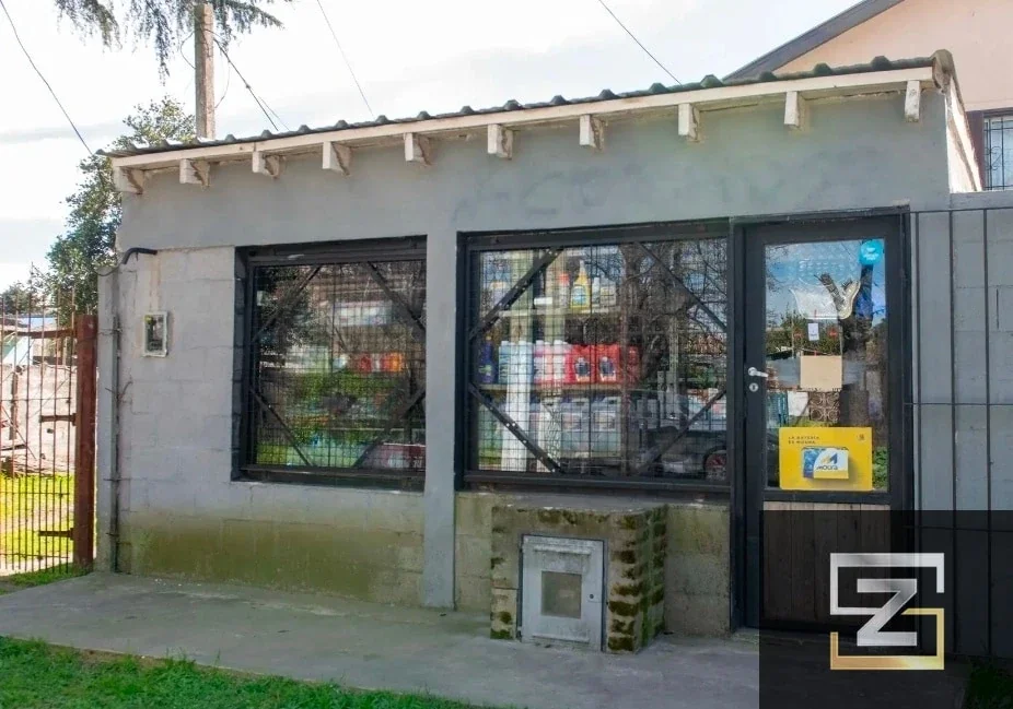 CASA EN VENTA EN CANNING, EZEIZA, 3 DORMITORIOS, QUINCHO Y PILETA - Imagen 5