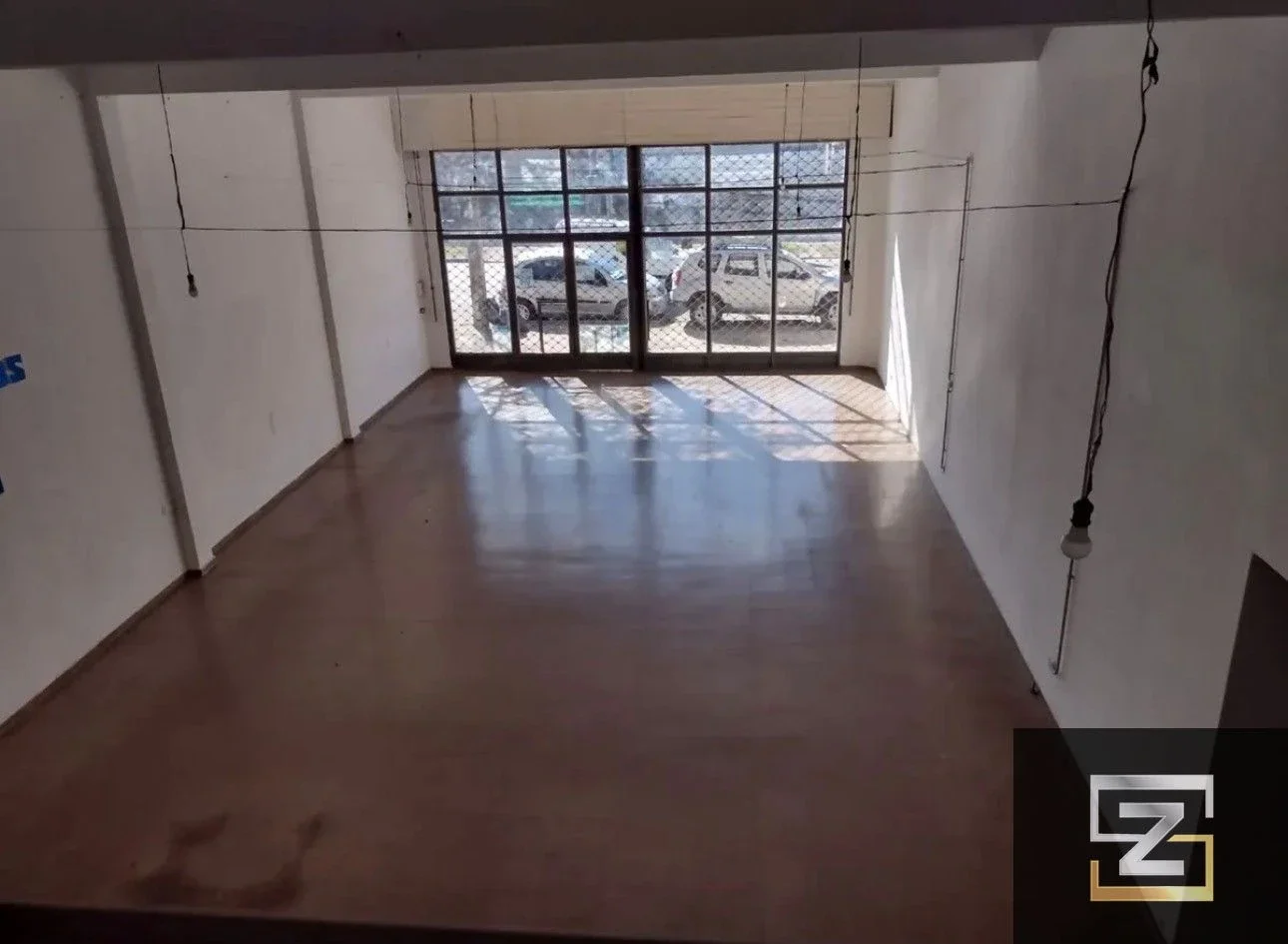 Local comercial en alquiler ubicado en Monte Grande - Imagen 3