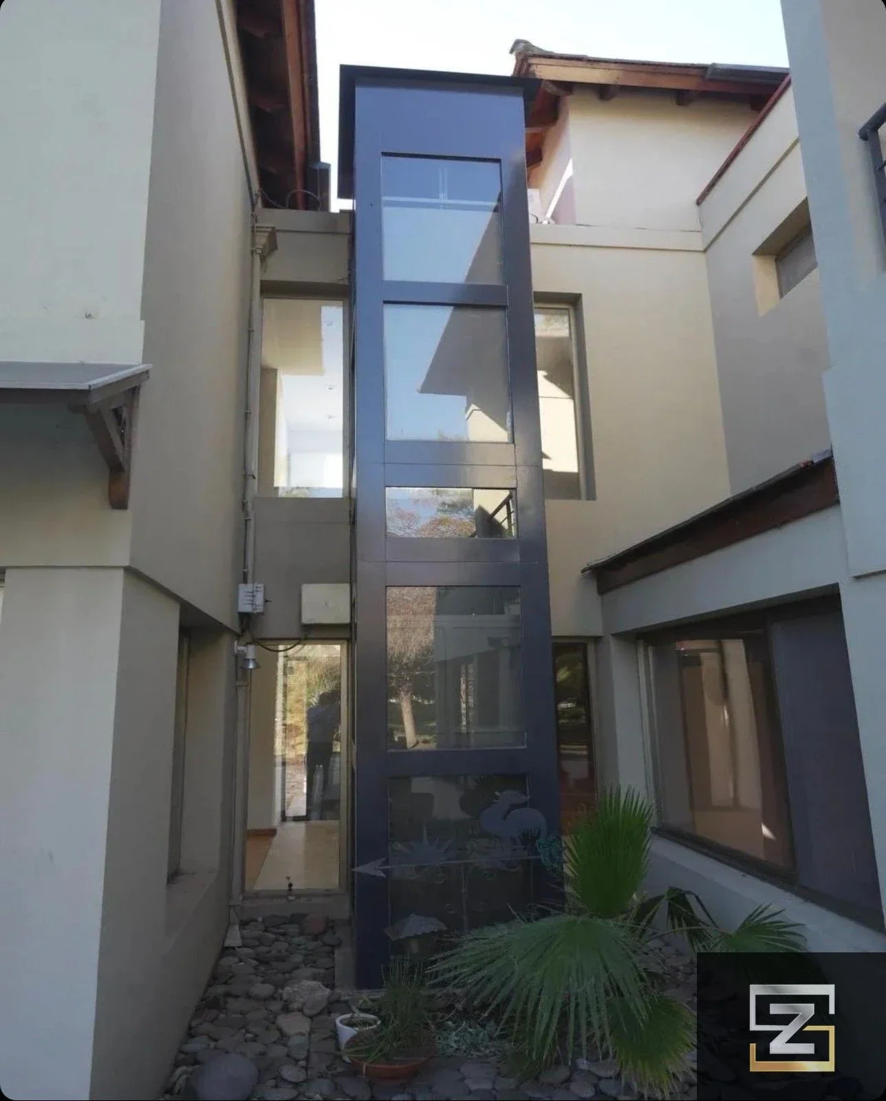 Casa Con Pileta En Venta - Saint Thomas Sur, Canning - Imagen 4