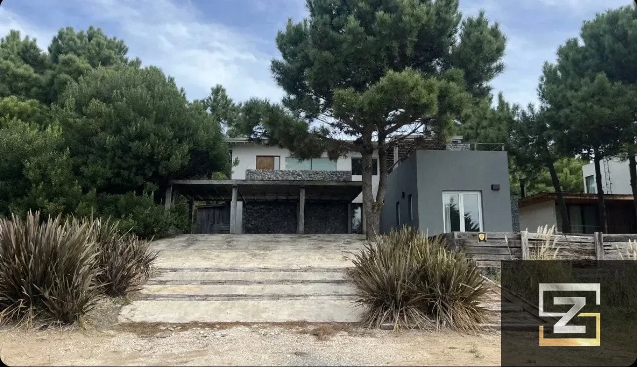 EXCELENTE CASA A LA VENTA EN COSTA ESMERALDA ISLA GOLF. El precio corresponde al anticipo y cuotas - Imagen 2