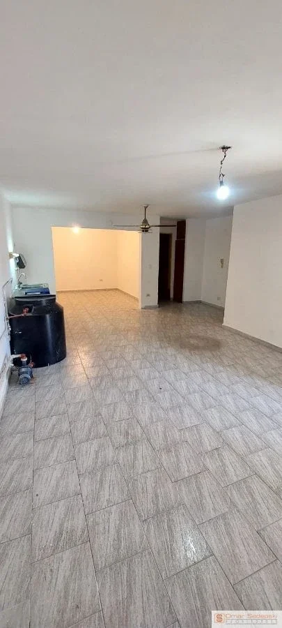 Casa en alquiler de 2 dormitorios con local - Imagen 3