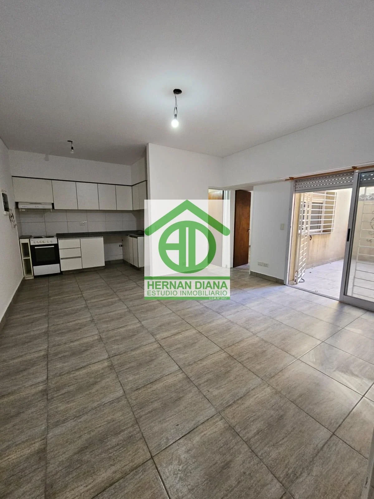 Departamento de 2 ambientes en alquiler - Villa Lynch - Imagen 2