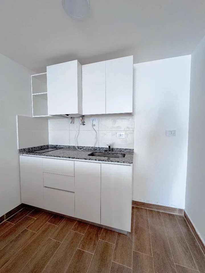 MONOAMBIENTE A ESTRENAR + PATIO  | MITRE 1800 | - Imagen 2