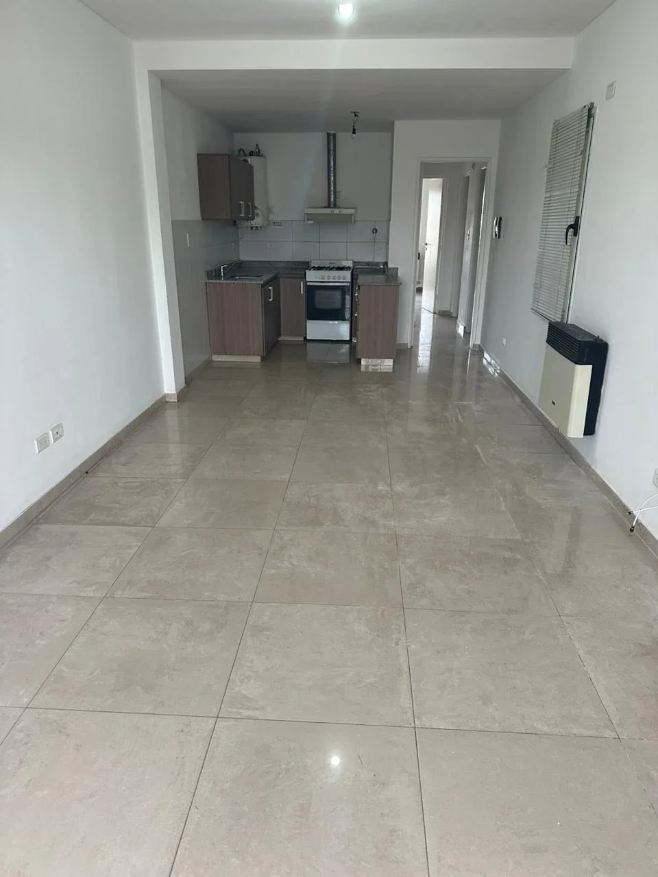 Departamento en alquiler c/ cochera en Monte Grande - Imagen 1