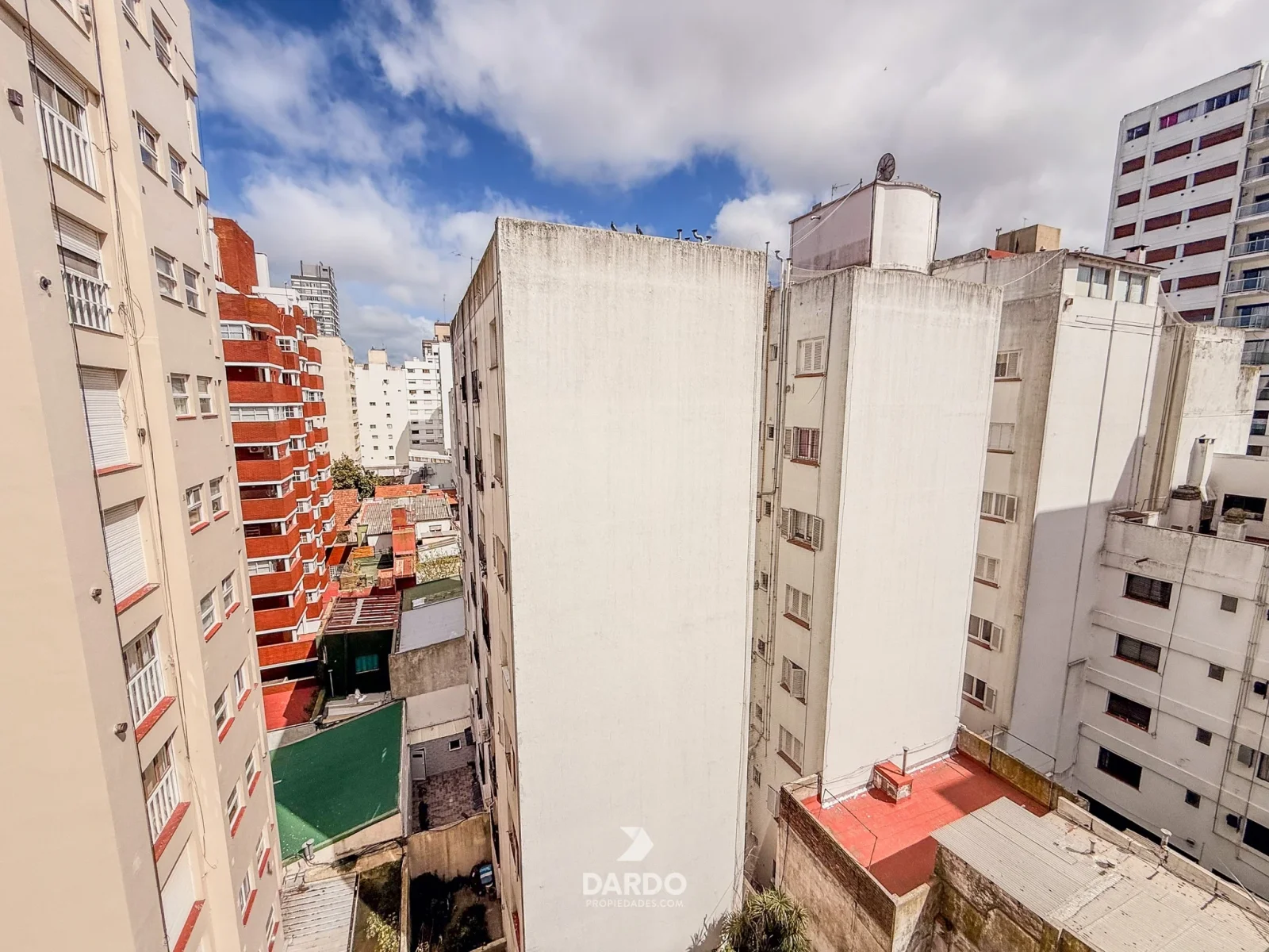 Departamento 2 ambientes en venta en La Perla - Imagen 4