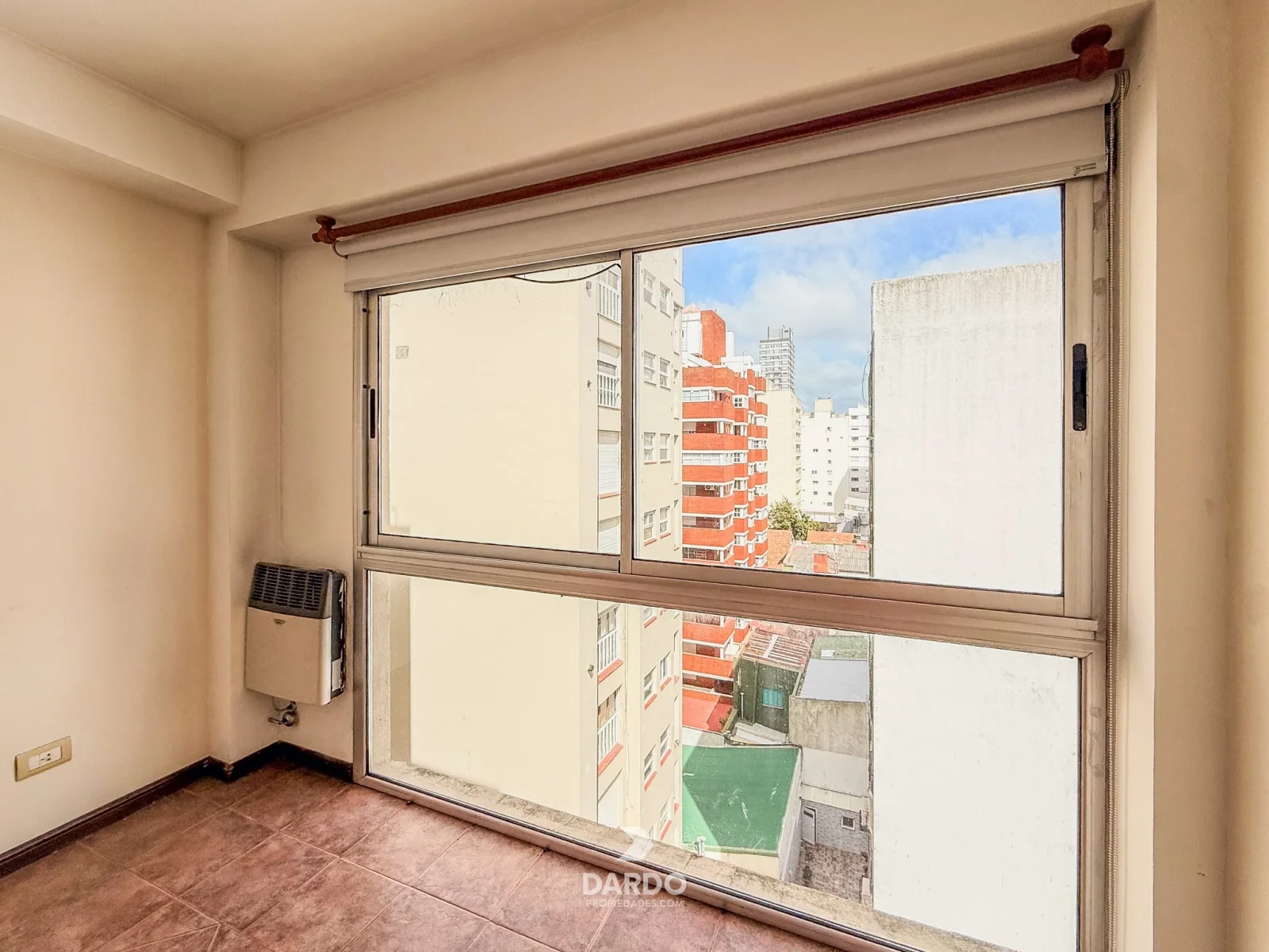 Departamento 2 ambientes en venta en La Perla - Imagen 3