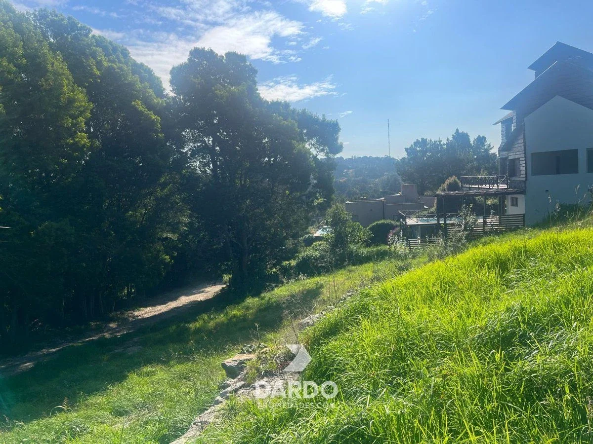 Lote en venta de 618 m2 ubicado en Sierra de los Padres - Imagen 3
