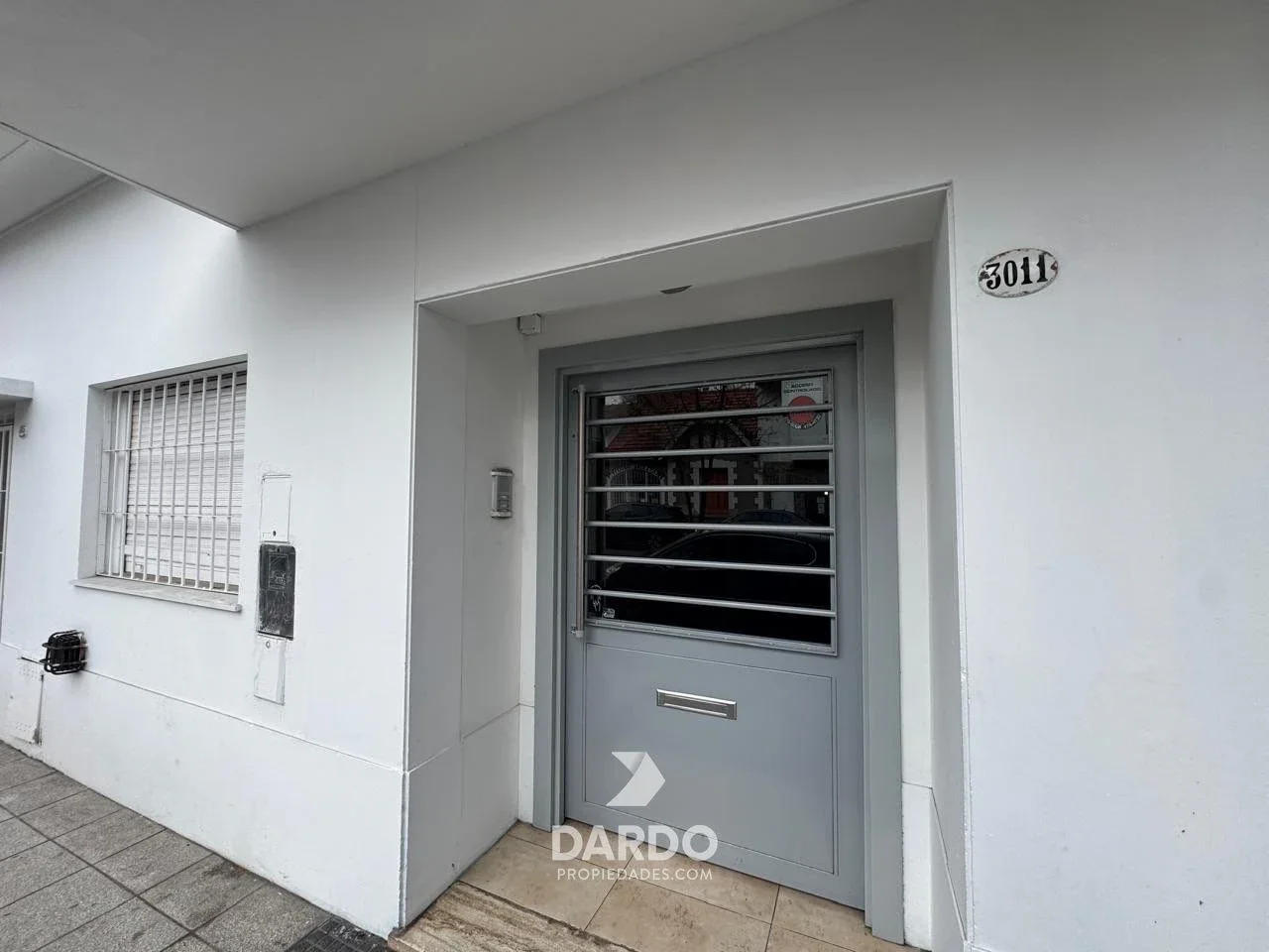 Departamento dos ambientes en alquiler en Plaza Mitre - Imagen 1
