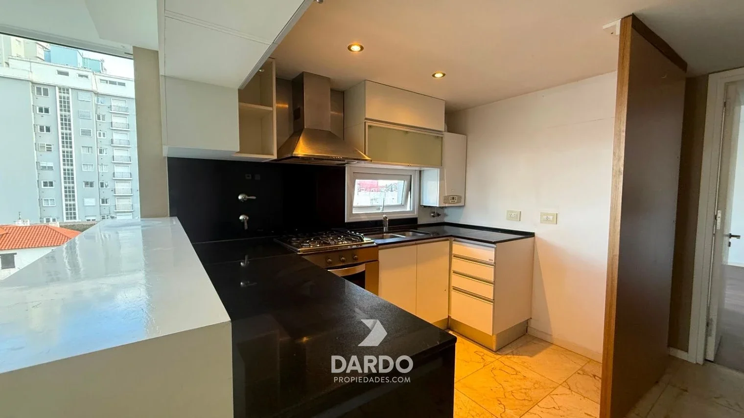 Departamento 2 ambientes con cochera en venta en Malecon Playa Chica - Imagen 5