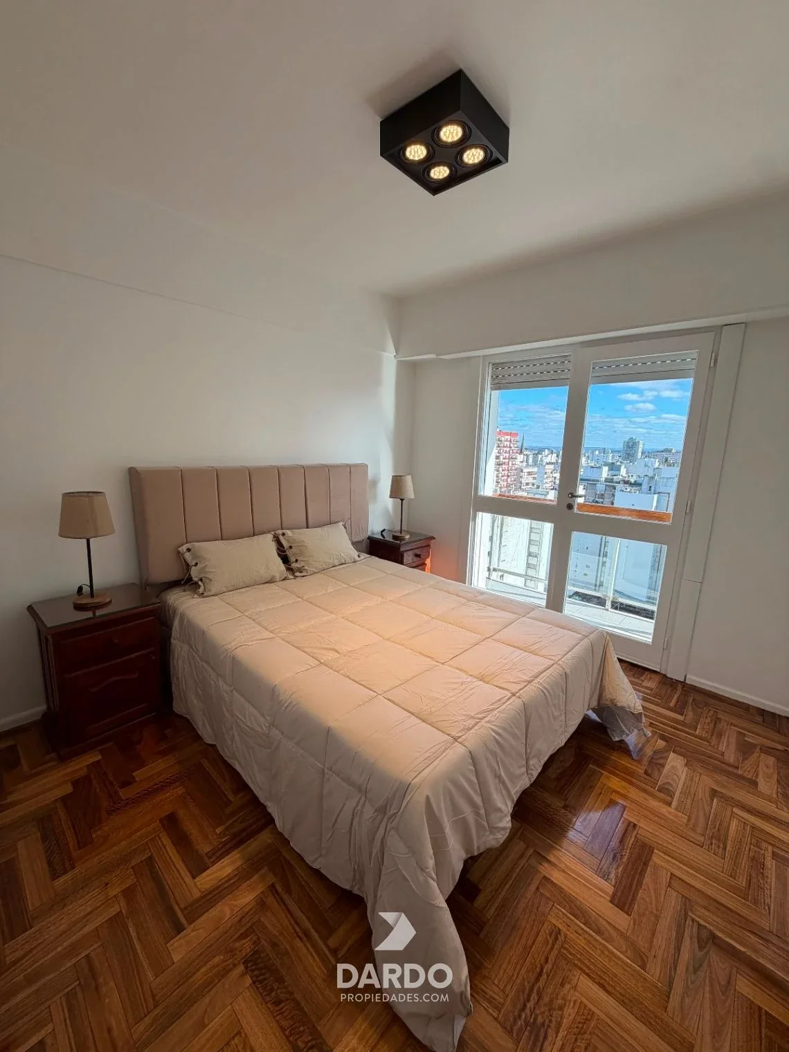 Departamento dos ambientes en venta c/ cochera en La Perla - Imagen 5