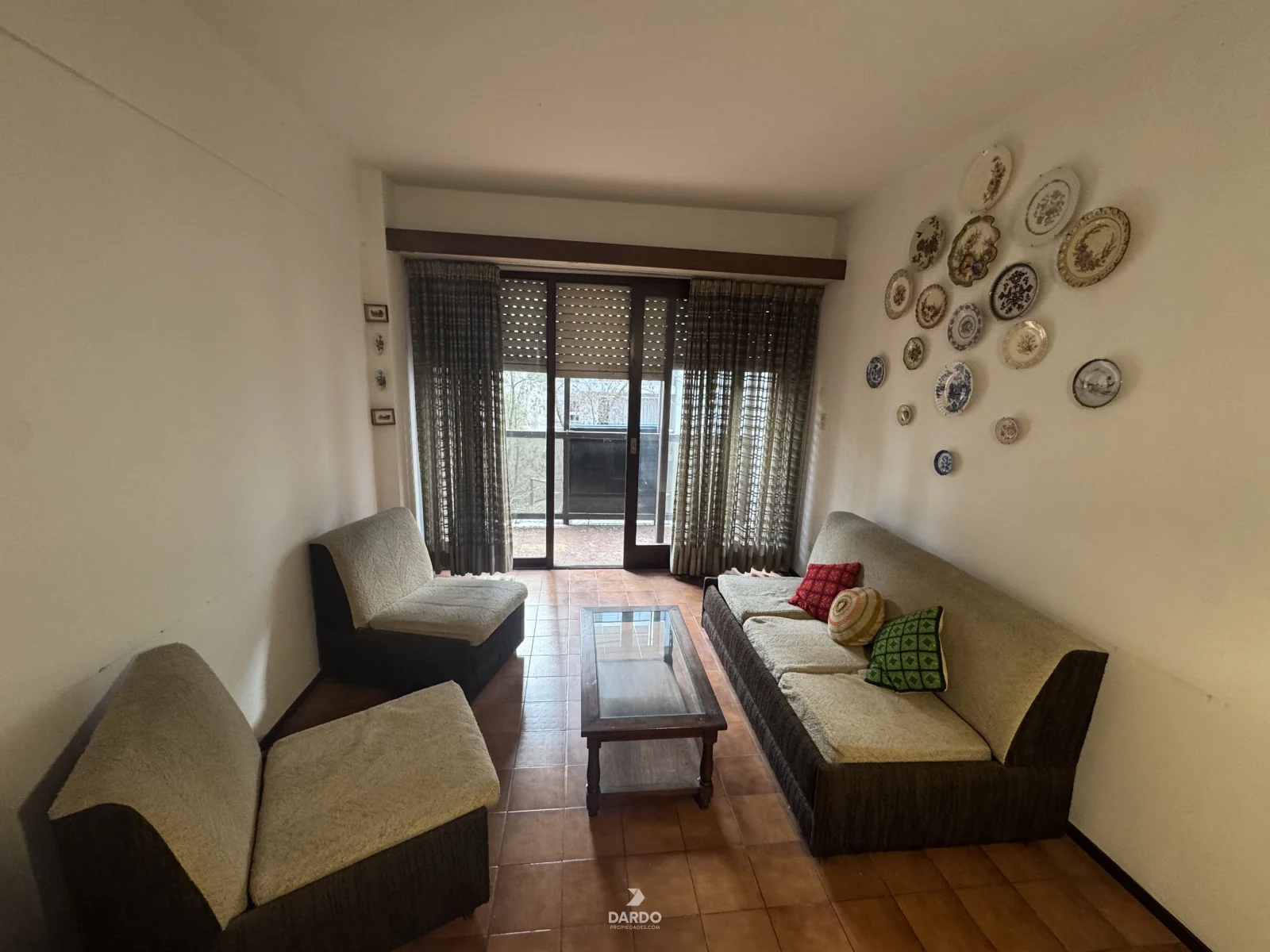 Departamento dos ambientes externo en venta en La Perla - Imagen 2