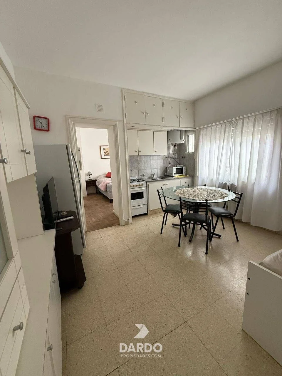 Departamento 2 ambientes en alquiler 24 meses en zona Plaza Colón - Imagen 1