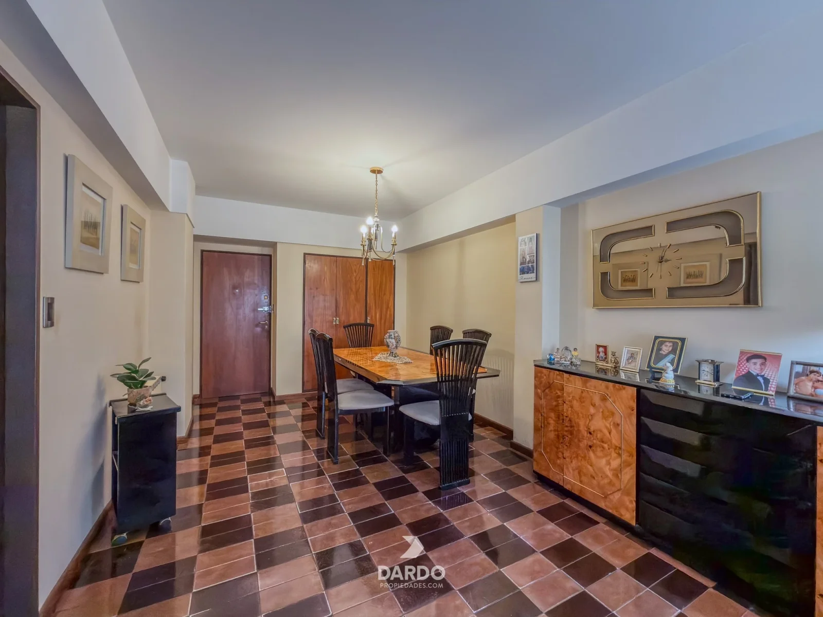 Departamento 3 ambientes externo con cochera en venta en La Perla - Imagen 2