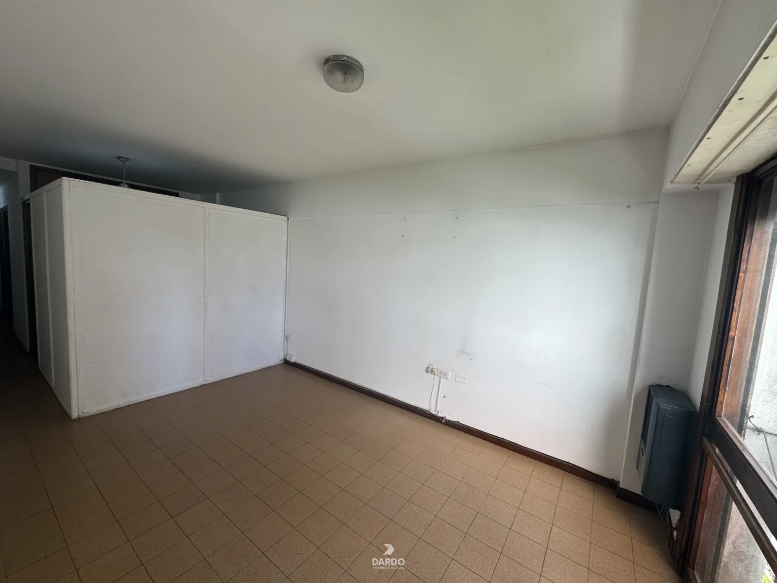 Departamento Monoambiente en ALQUILER en La Perla - Imagen 4